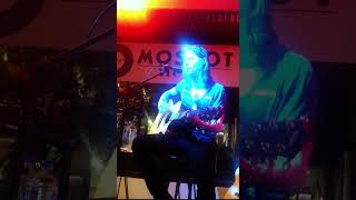 Download Lagu Myles Kennedy Performing Eden-The Mayfield Four @moscotnyc 9/12/13 #AlterBridge MP3