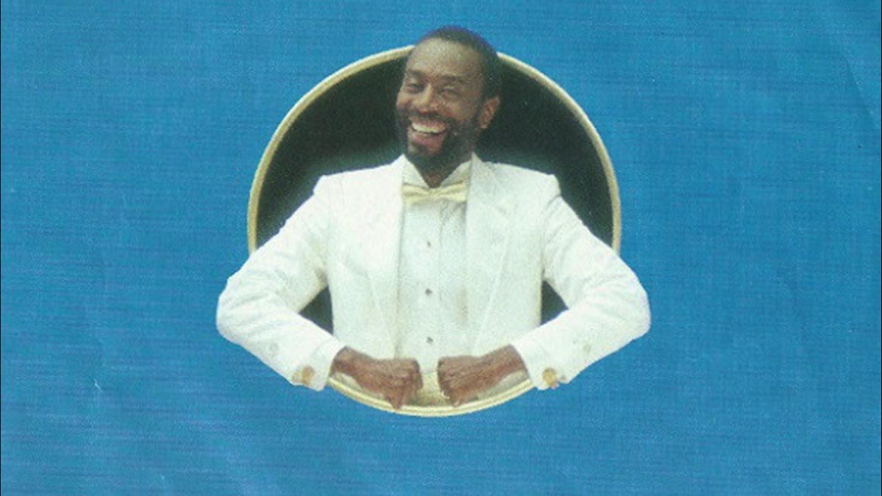 Bobby McFerrin - Don't Worry Be Happy (HD) Bobby McFerrin - Don't Worry Be Happy (HD)