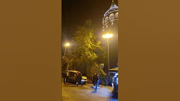 TOURISTS AT GALATA TOWER 