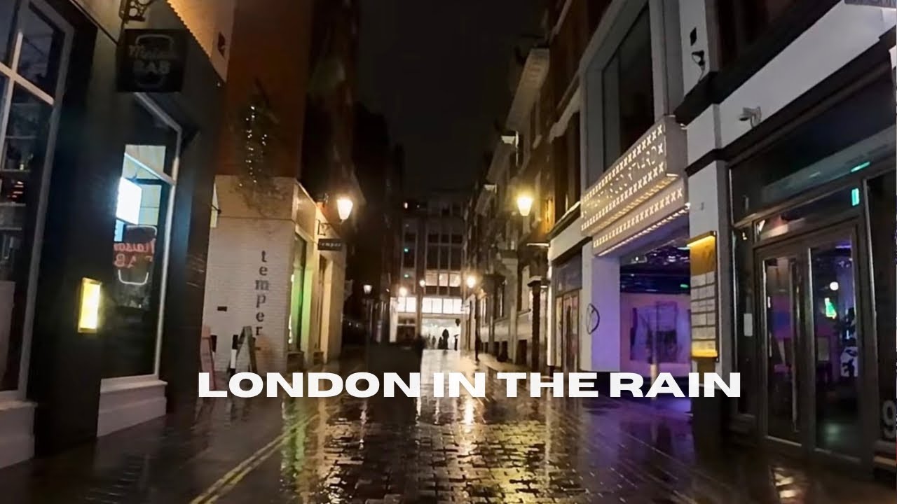 A Rainy Evening Walk Through London | Covent Garden to Embankment