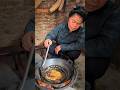 Old Chinese Woman Making Jaggery from Sugarcane | Traditional Village Cooking #chinesecurry