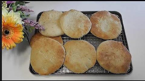 "Ultimate Homemade Pita Bread: Soft, Fluffy, and Easy to Make!"