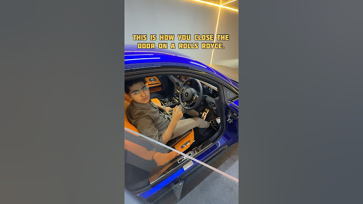 How to close Door of a Rolls-Royce Spectre