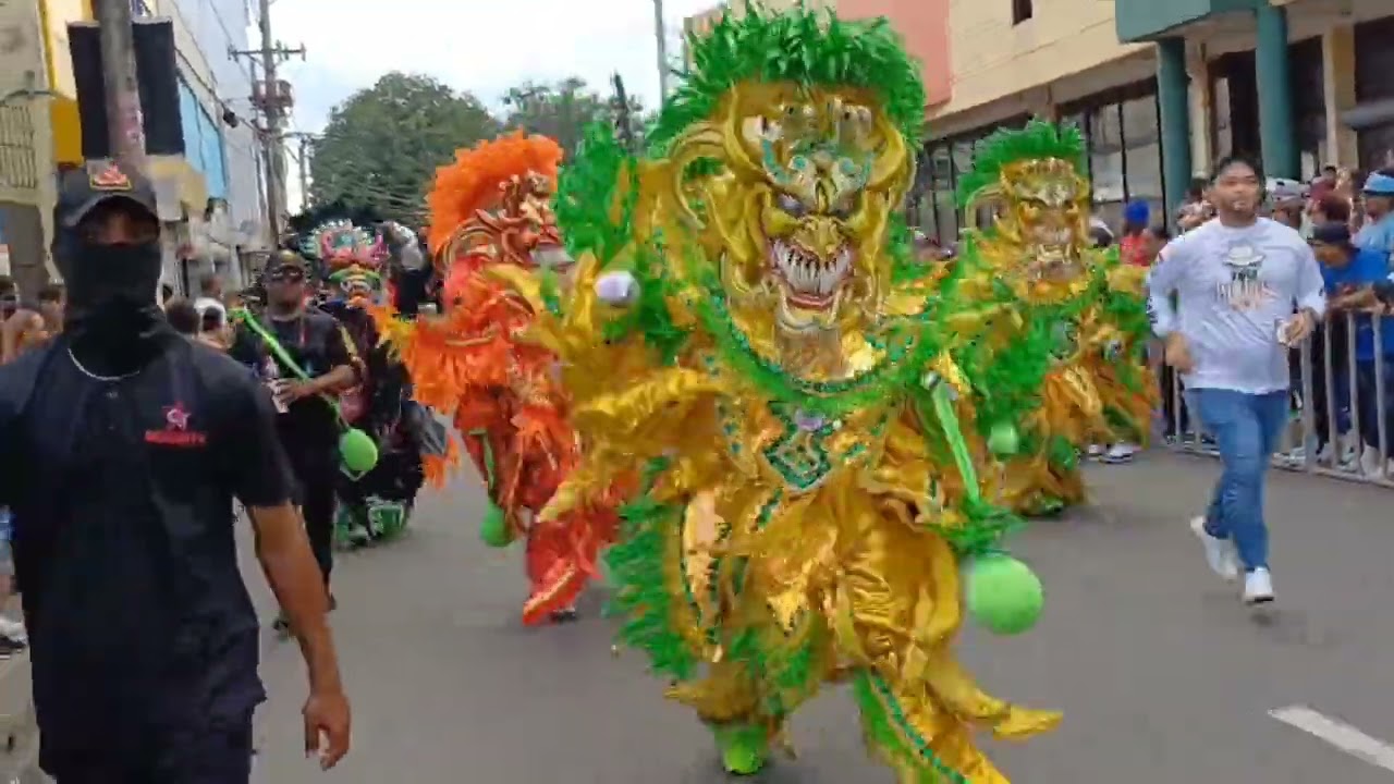 Así se disfruta el Carnaval de Bonao.