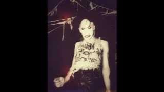 Download lagu Alien Sex Fiend - I Walk The Line (Lyrics in description)