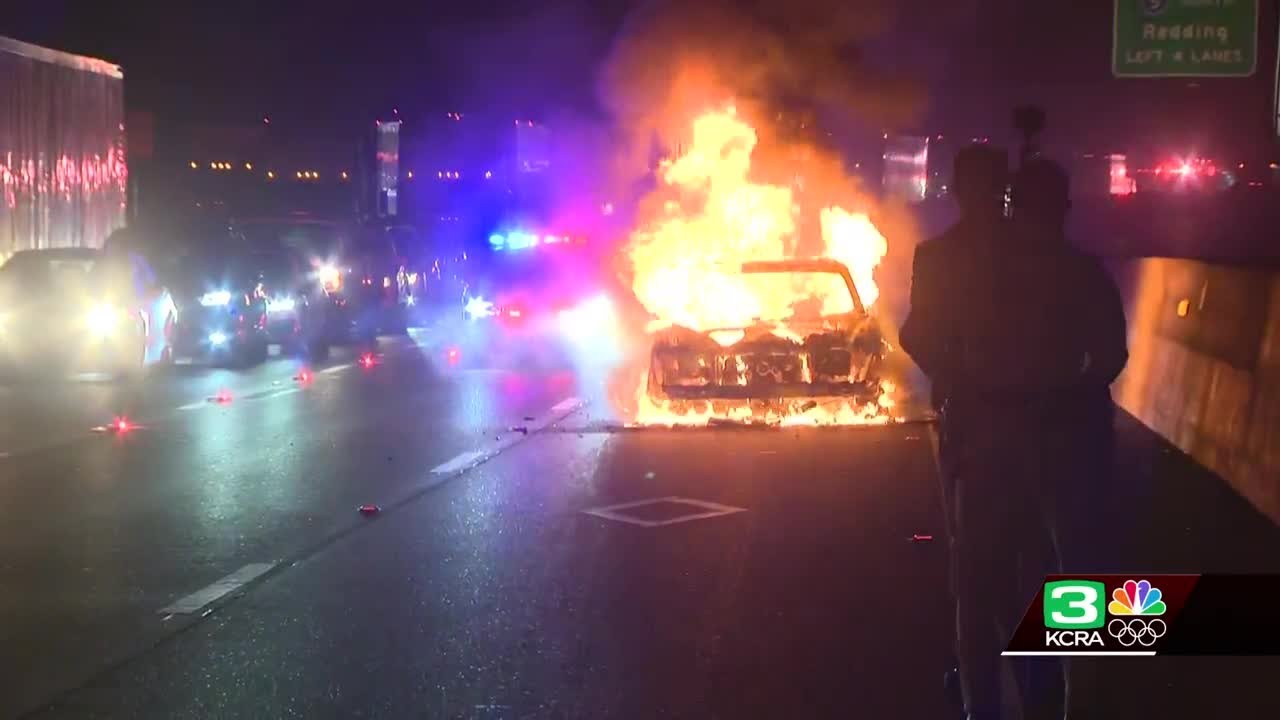 Major slowdown on I-5 in Sacramento after big rig crash, car fire - YouTube