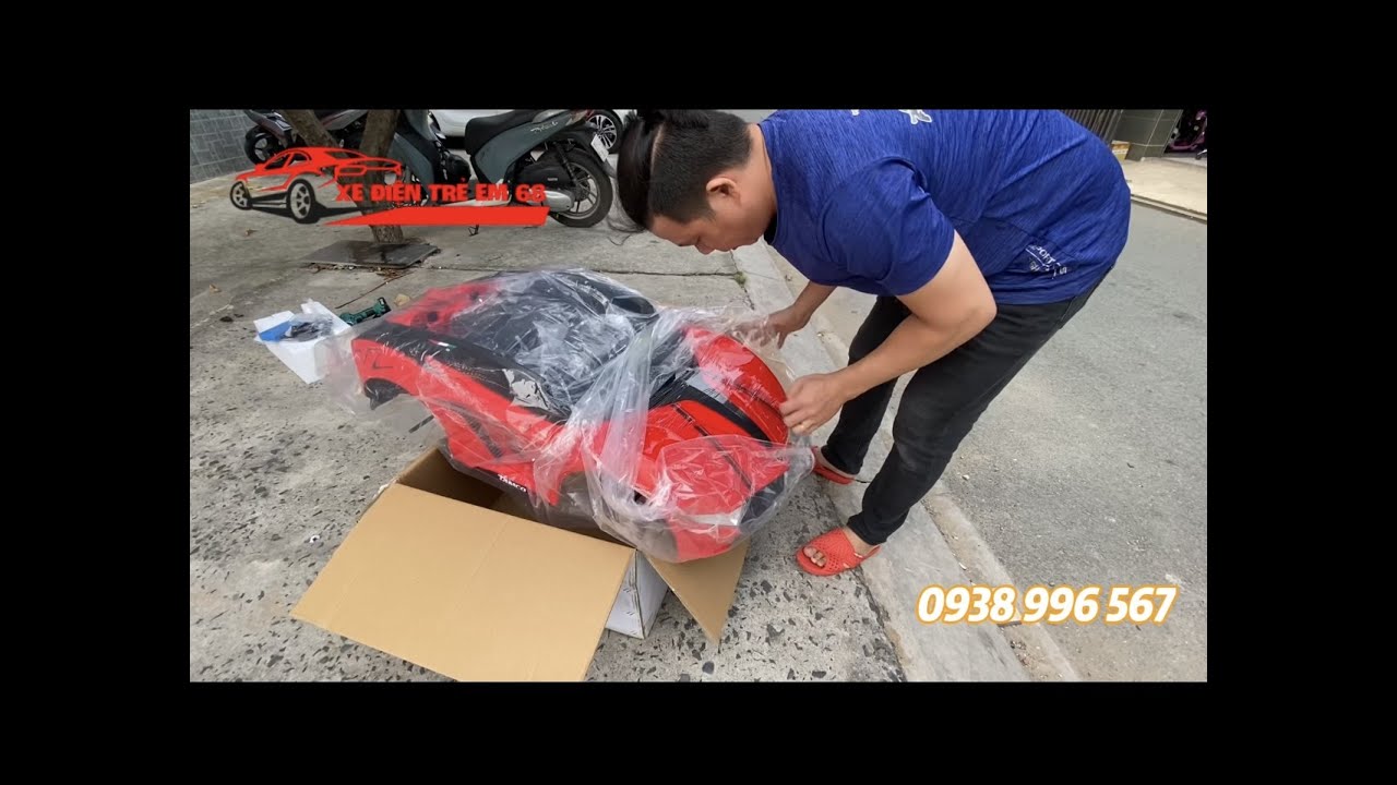 quá trình khui thùng và ráp siêu phẩm Lamboghini HS-901