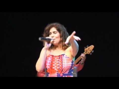 VOU DEITAR E ROLAR - Marianna Leporace