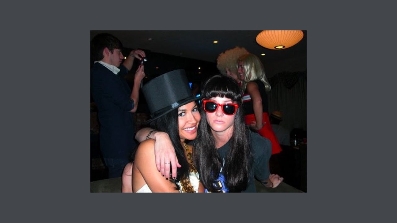 Glee Cast - Touch A Touch A Touch A Touch Me (sped up)