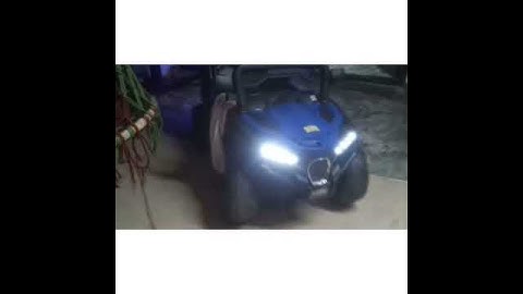 driving.  a car  without. driver