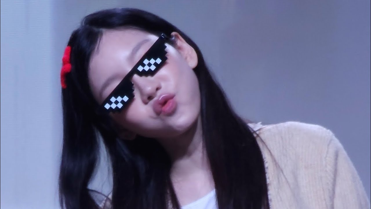 251216 TAEYEON 태연 at “K4 팬싸” 귀여운 순간들..💜