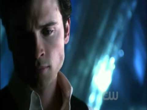 Smallville Season 10 Finale Clark gets his suit