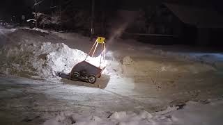 Уборка залежавшегося снега роботом