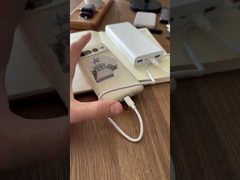 Xiaomi Mi Power Bank 3 с возможностью подключения нескольких устройств