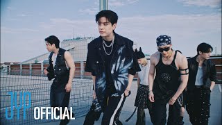 Stray Kids