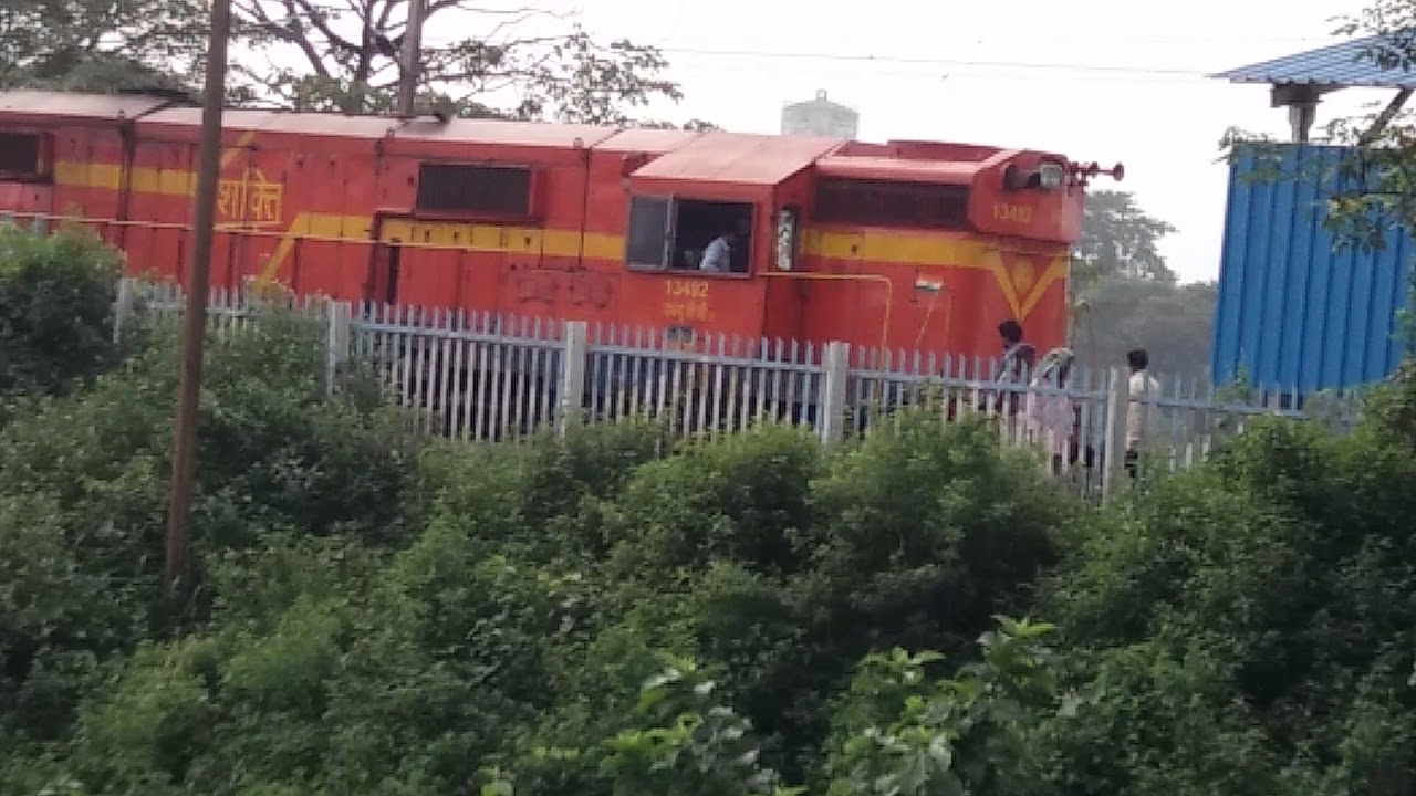 Rourkela-Puri Passenger arriving at Panposh powered by Shakti Locomotive