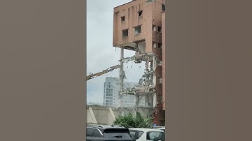 Building demolition  #civilengineering #shorts  #work #fails