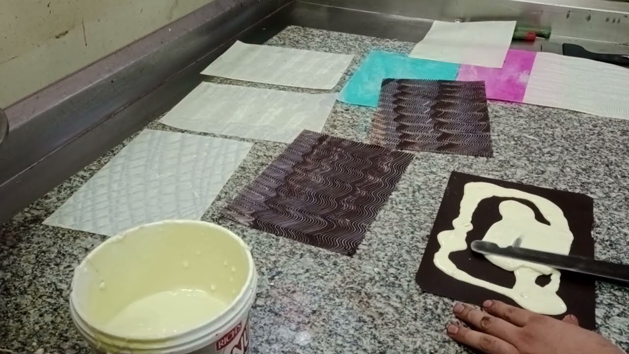 chocolate melt kaise karte h|basic chocolate garnishing easy chocolate garnish all chocolate garnish