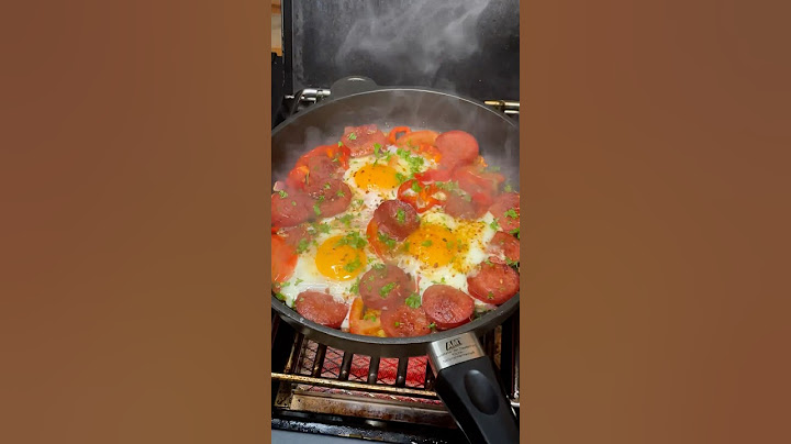 🍳 Menemen with Sucuk 🤤🙌🏼 - ➡️ IN🤩 or OUT🙈⁉️