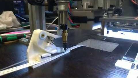 Semi-automatic passive printable/castable feeder for LitePlacer