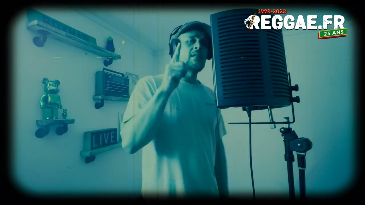 Charlie P X Reggae.fr - Sixteen Tons Of Pressure (Dubplate) - YouTube