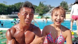 【水着美女】ビキニギャルは意外と○○な男が好き/海やプールで声を掛けらるなら○○と言われるとOK/街角でナンパされる時の立ち位置第一位は？【積極的インタビュー】