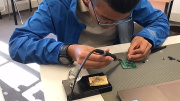 Brillantmont students using Arduino robotics