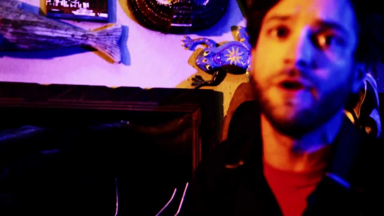 Doctor Bones | Confusion | Freerange Show: Episode 5