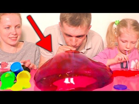 Лизун Челлендж! Кто надует огромный пузырь из слизи! Семейный челлендж с родителями!