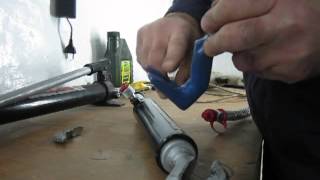 видео: Гидравлическая стяжка - доработка и заправка картинка: Гидравлическая стяжка - доработка и заправка