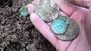 I FOUND A TREASURE TROVE OF COINS AND WAS SHOCKED.!!