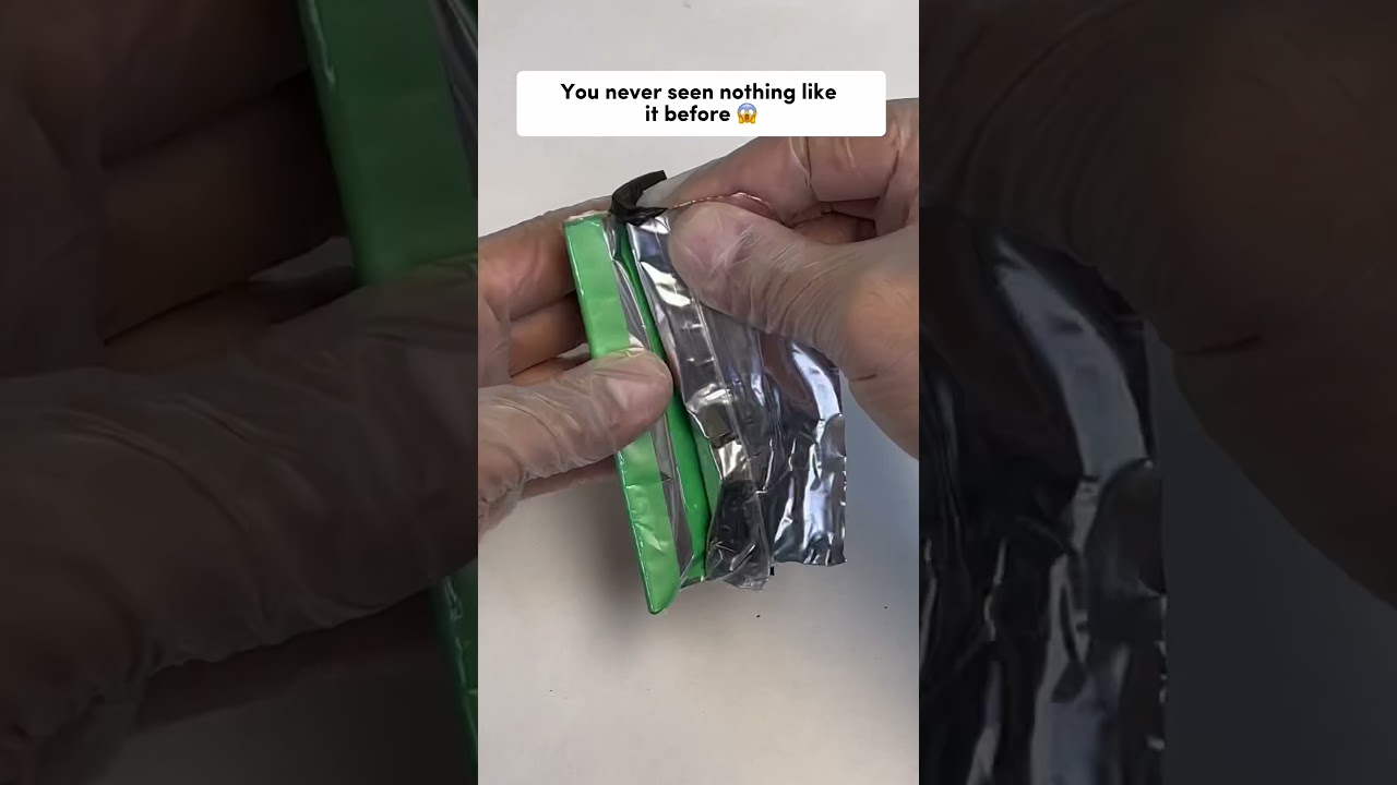 Biggest iPhone Battery you&rsquo;ve ever seen in your Life 😱#shorts #apple #iphone #ios #samsung #android