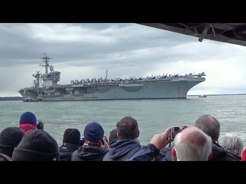 🇺🇸 Boat Trip Around The Awesome USS Theodore Roosevelt At Portsmouth England.