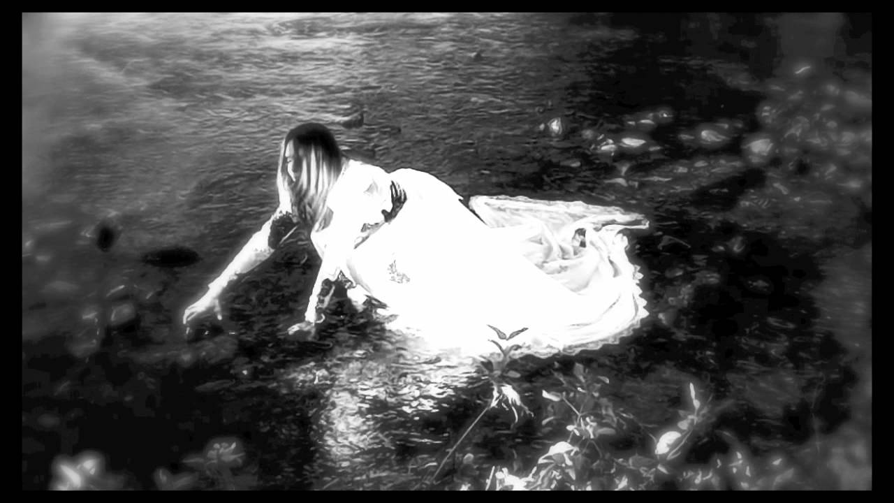 SUNG TO THE CROWS The Lover video-art by Sarahjane Swan & Roger Simian (The Bird And The Monkey)