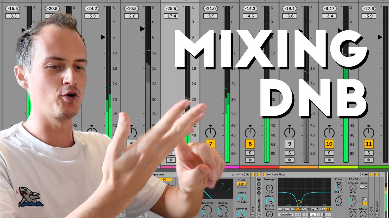 How to mix: Bass with drums in DRUM & BASS in Ableton - YouTube