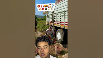 انه اسرع عامل في حمل الطماطم عمل غربة اسبانيا طماطم Agriculture 