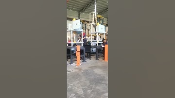 Foundry equipment production workshop