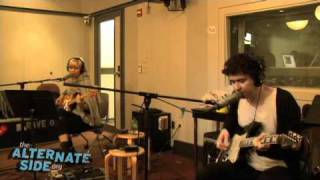 The Raveonettes - &quot;Ignite&quot; (Live at WFUV)