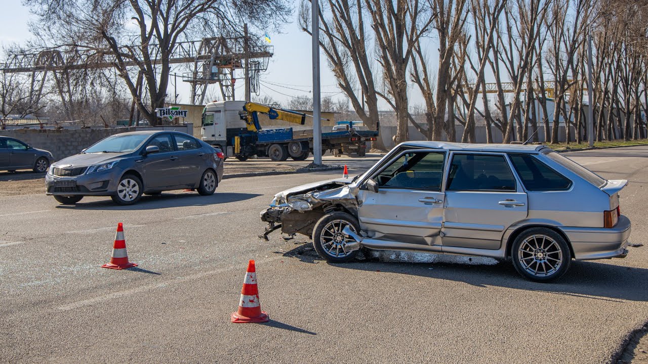 Киа карнивал авария