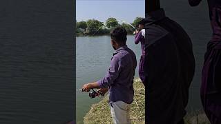 fishing rod mein badi machhliyan hai🎣🦈 #fishing #video #youtube #love #shorts #reels #new #instagram