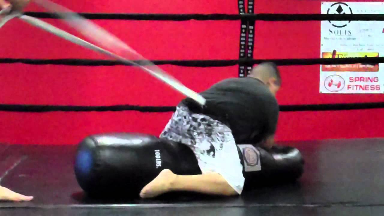 4OZ Fight Club Kids MMA Ground & Pound Tyler - YouTube