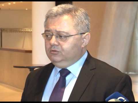 კომენტარი საკონსტიტუციო სასამართლოს თავმჯდომარის მხრიდან ზეწოლის შესახებ გაკეთებულ განცხადებაზე.