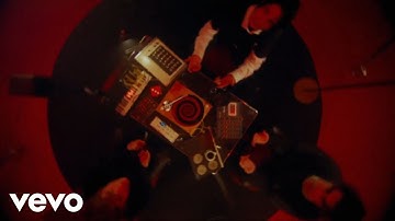 little image - OUT OF MY MIND (Official Music Video)