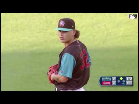 Travis Adams トラビス・アダムス 投球