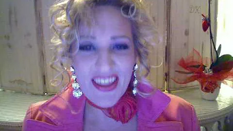 Curly Makeover Part 1 of 2 with Dianne Hanks of Ma...