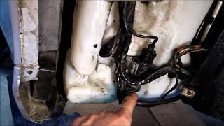 Mercedes Benz W203 C230 KOMPRESSOR Windshield Washer Pump Replacement