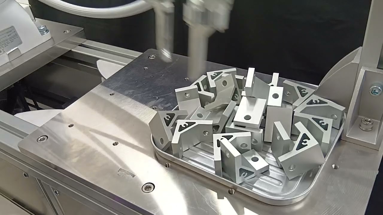 来たるロボット革命の課題を“触覚”で解決する「FingerVision」（ICC
