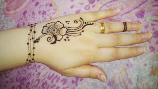 The simplest drawing of henna on the hand in an easy way   ابسط رسم حنه ع اليد بطريقه سهله
