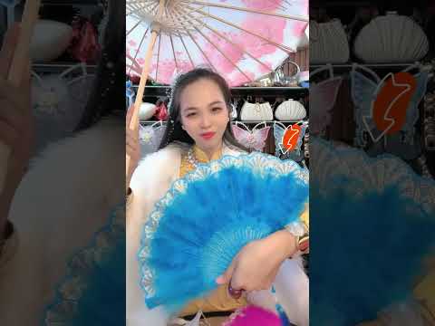 Phong Cách Cưới: Quạt Lông Vũ Trắng tại Meaodai.com