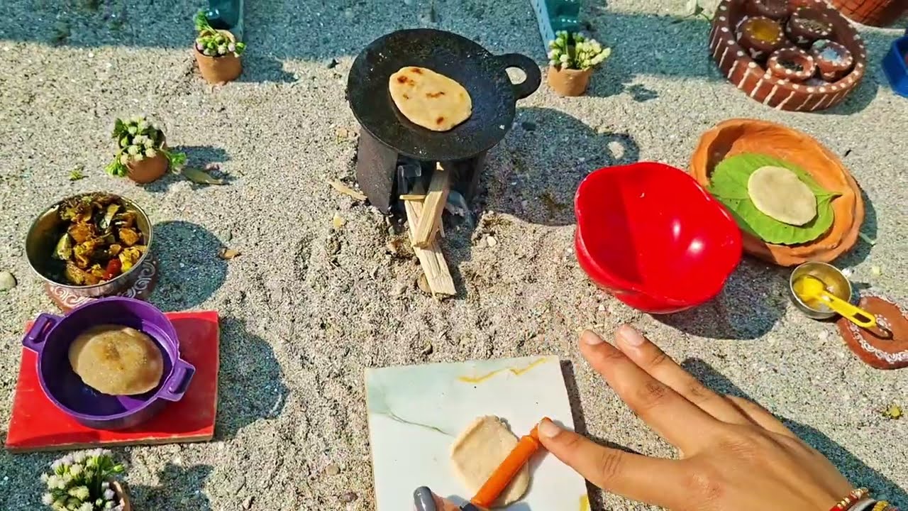 Miniature Paratha Roti With Cabbage 🥬 Sabji Recipe 🤤🧆 Mini Kitchen India Food Recipe 😋